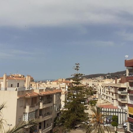 Amplio Piso Al Lado De La Playa En Nerja Apartment Exterior foto
