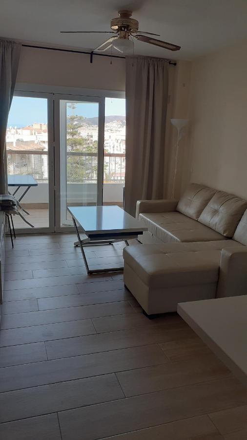 Amplio Piso Al Lado De La Playa En Nerja Apartment Exterior foto